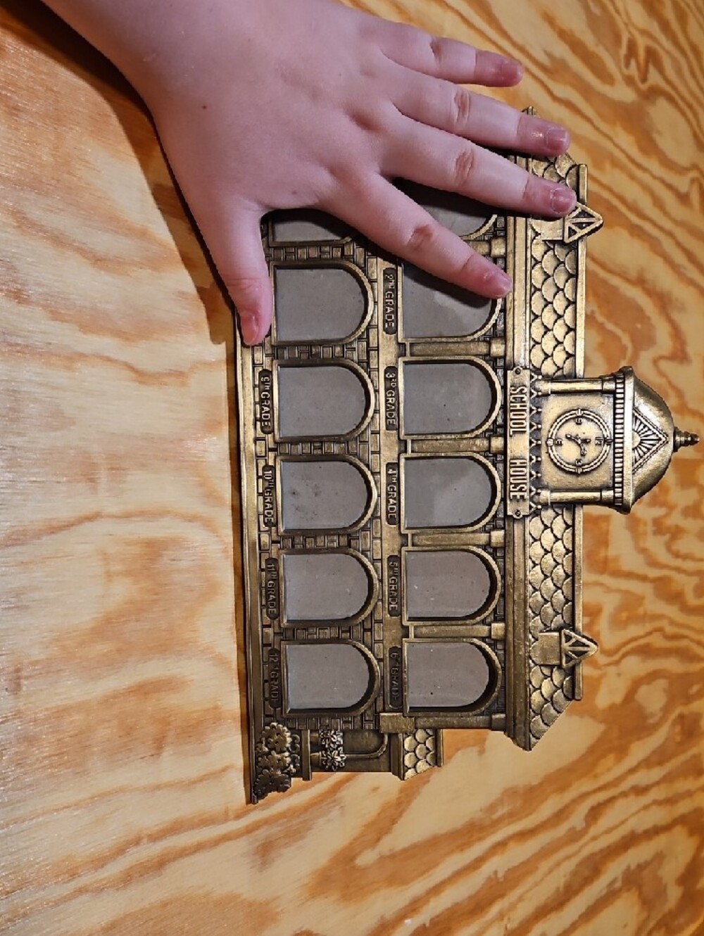 Bronze-Tone School House Picture Frame Display - Unbranded - Picture 4 of 5